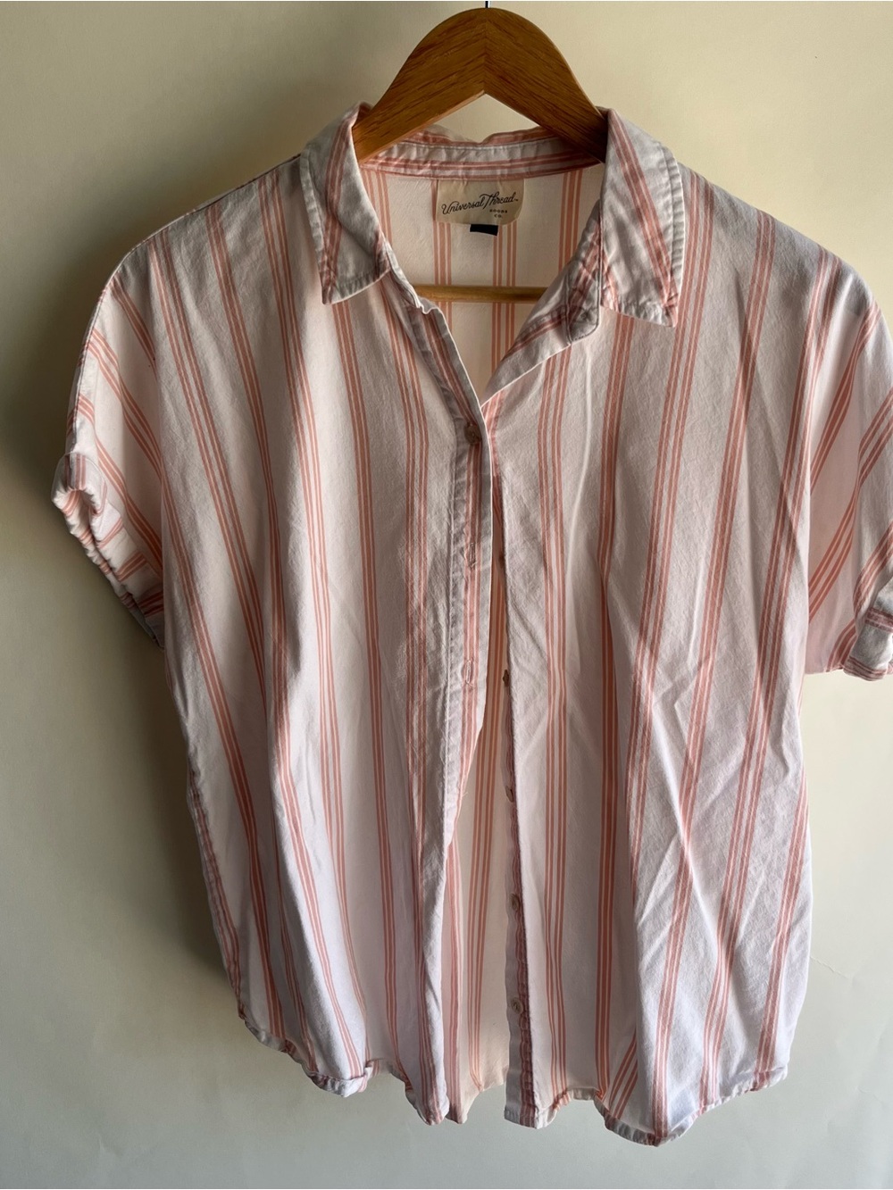 Universal Thread Button Up Shirt Blouse Top Stripes Sz Sm Peach White EUC
